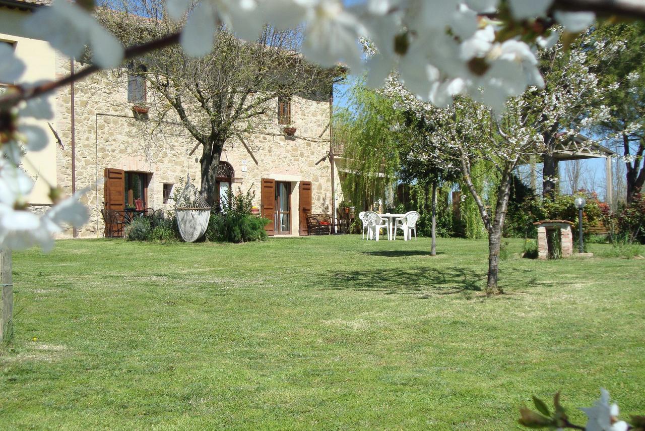 Fattoria Il Bruco Villa Pila  ภายนอก รูปภาพ