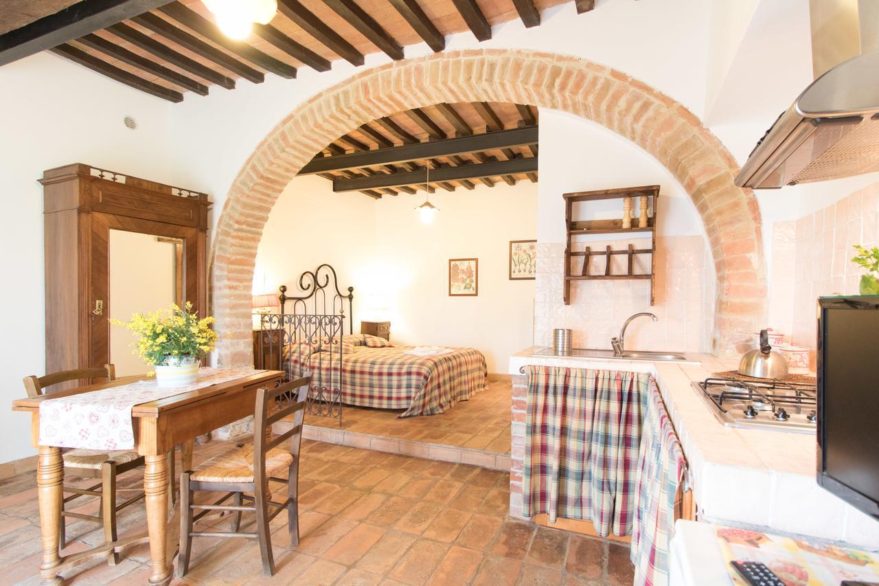 Fattoria Il Bruco Villa Pila  ภายนอก รูปภาพ