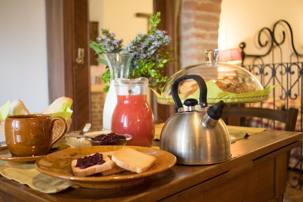 Fattoria Il Bruco Villa Pila  ภายนอก รูปภาพ